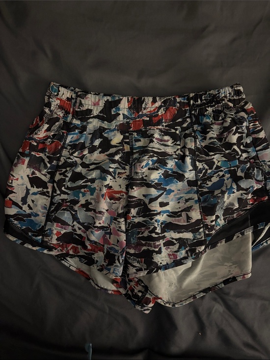 lululemon athletica Pants - lululemon athletica Multicolor Abstract Print Running Shorts with Black Accents